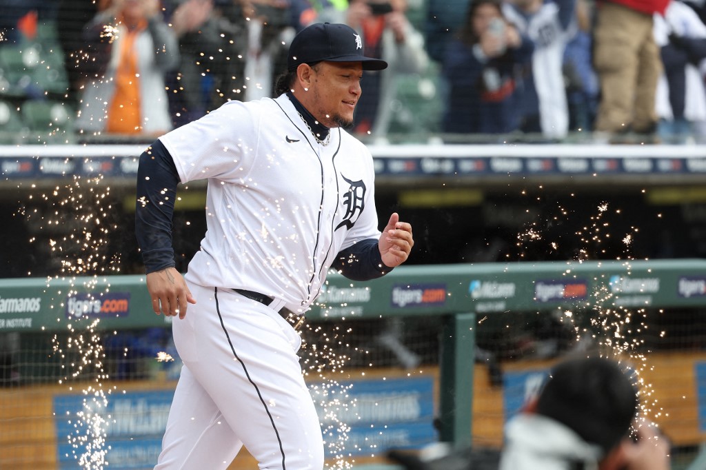 Miguel Cabrera recibió homenaje en su último Opening Day en Detroit (Fotos y videos)