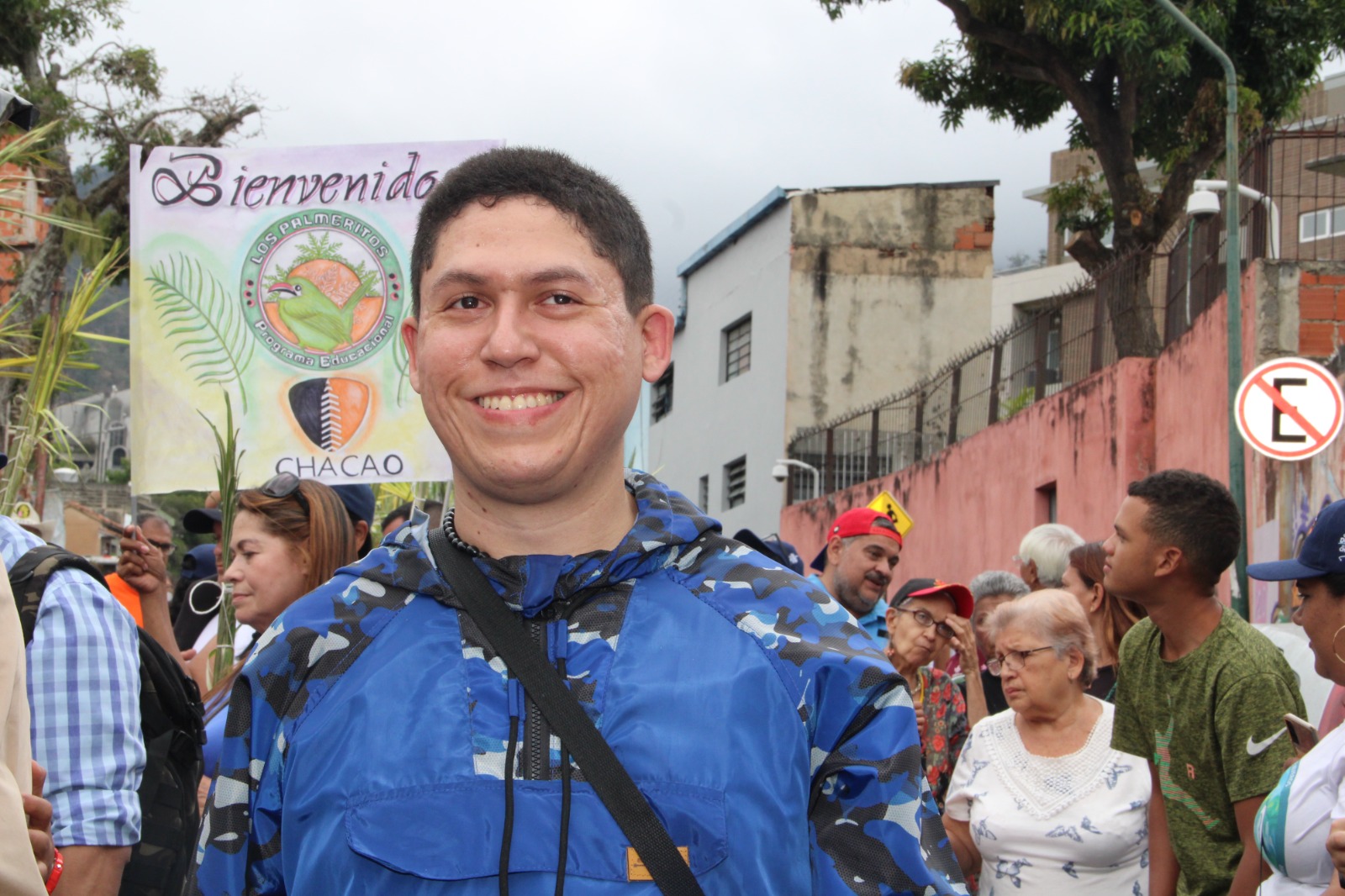 Joven político de Chacao invita a inscribirse en el CNE