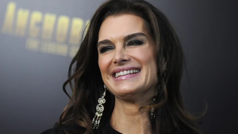 Sexualizada a los 9 años, “la más linda del mundo” a los 16 y violada a los 20: la resiliencia de Brooke Shields