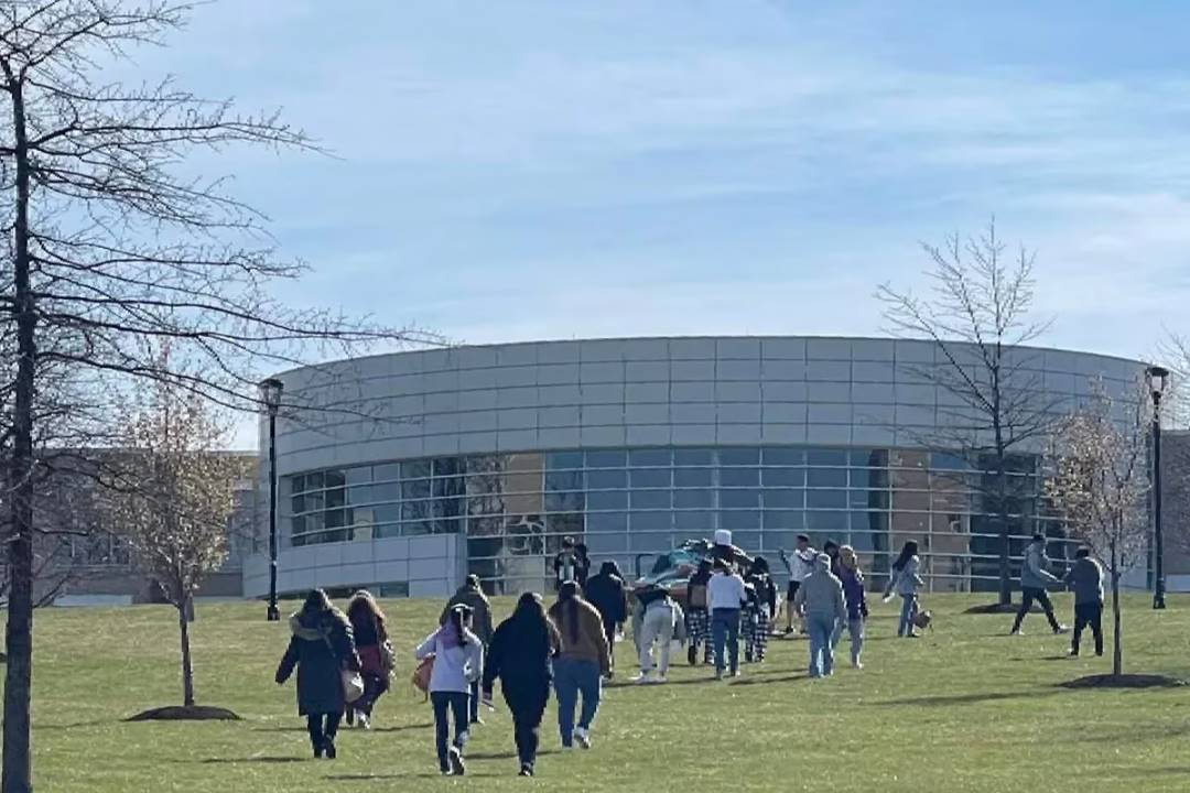 Maestra en escuela de Virginia le prohibió a su alumna hablar en español y las autoridades tomaron medidas