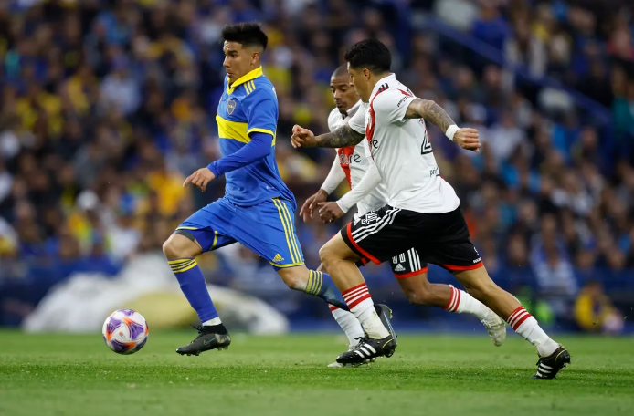 El superclásico entre River Plate y Boca Juniors paraliza el fútbol argentino