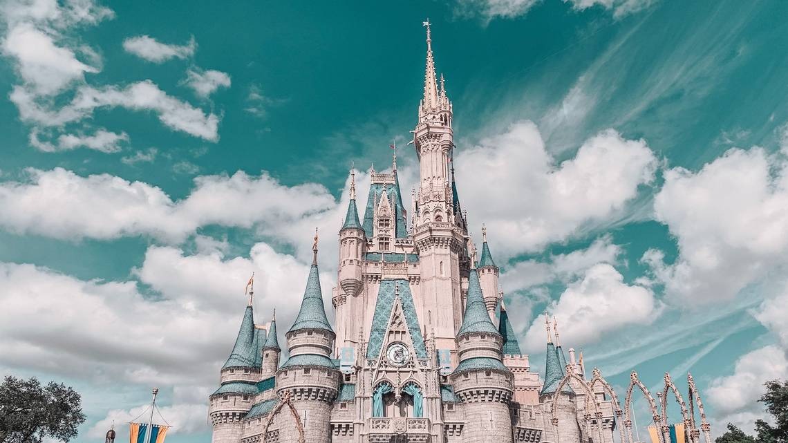 ¿Ron DeSantis puede perder apoyo por su conflicto con Disney?