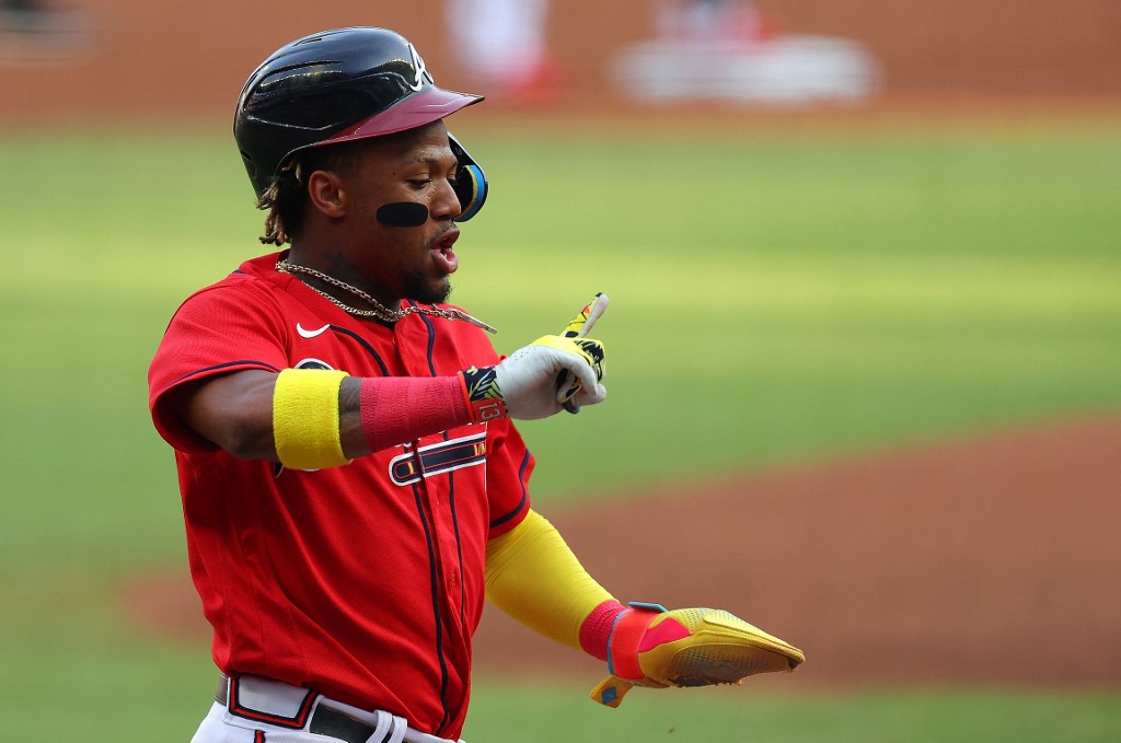 Ronald Acuña Jr. igualó marca histórica de Grandes Ligas con su TABLAZO a los Marlins (Video)