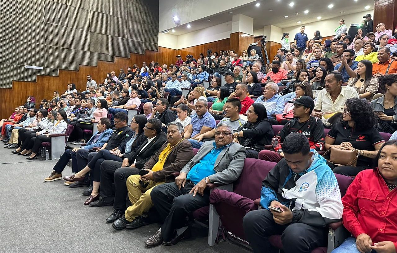 Alcaldía de Caroní exonera dos meses de impuestos a quienes emprendan nuevos negocios en el municipio