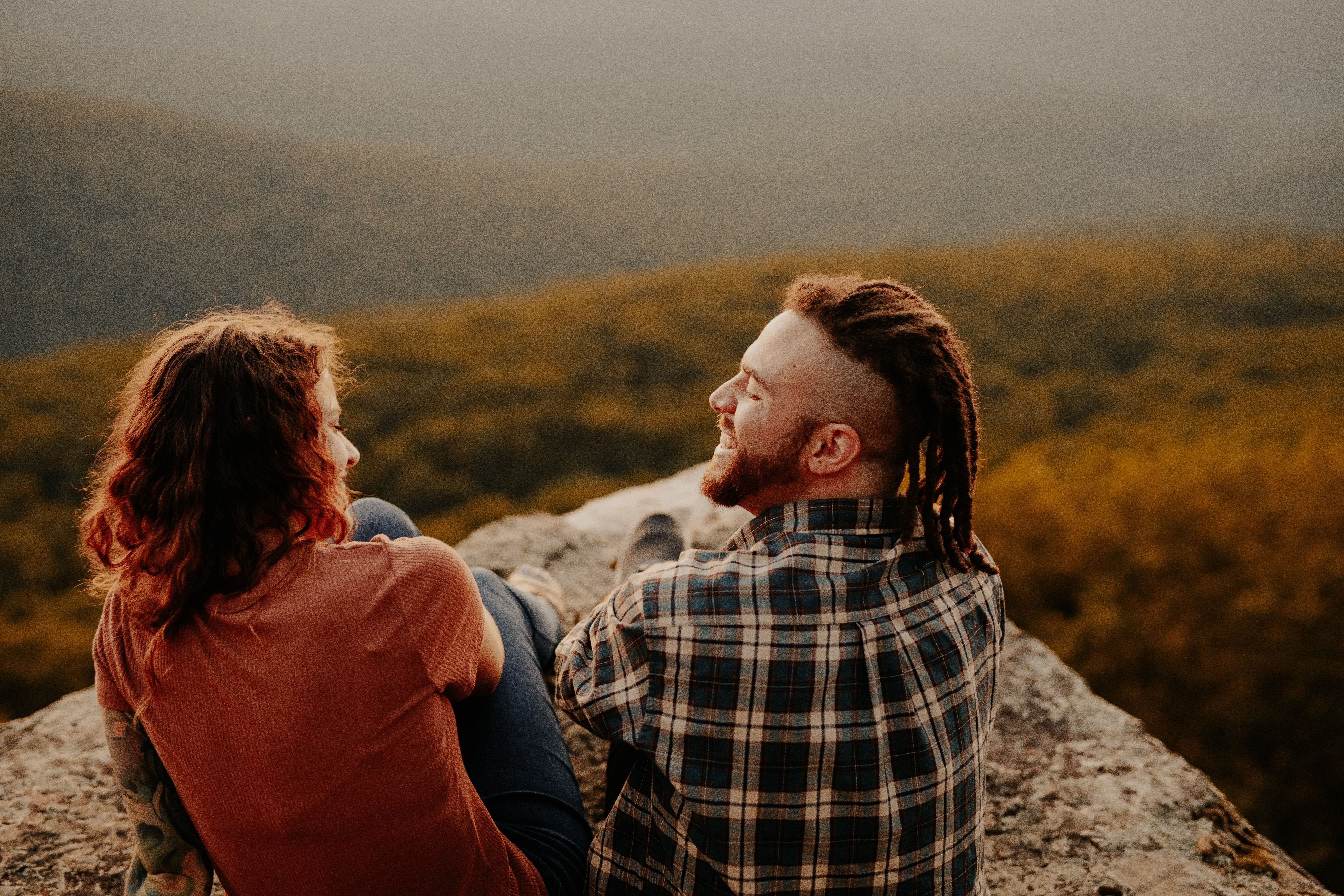 ¡Toma nota! Consejos para hacer reír a tu pareja cuando se enoja contigo