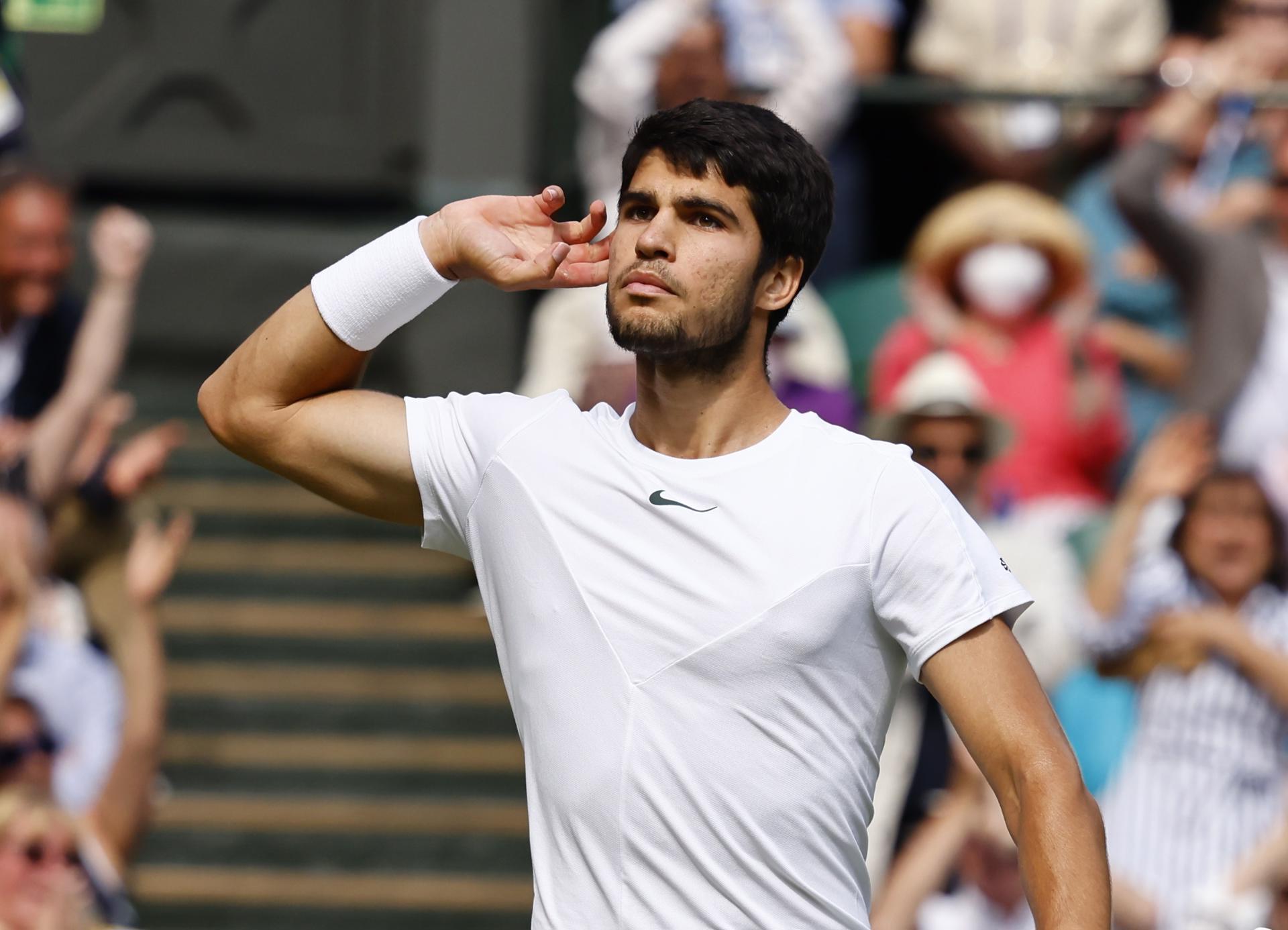 Alcaraz llega como número uno al Abierto de EEUU, pese a la derrota ante Djokovic