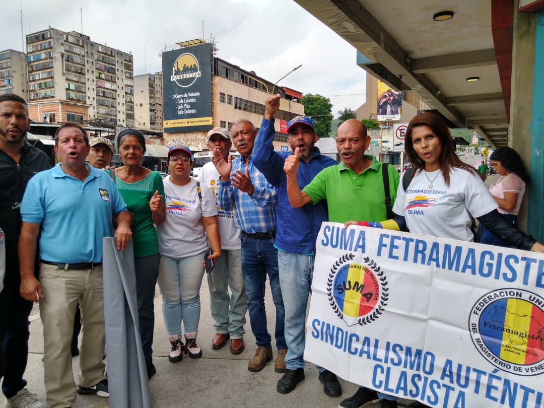 Docentes en Carabobo, sumidos en depresión tras más de 480 días sin aumento salarial