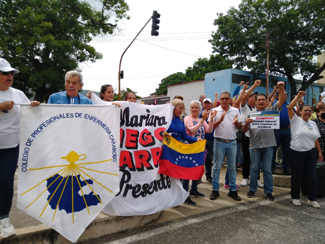 Empleados públicos en Carabobo salieron a la calle por un salario digno: “Nuestra gente se muere de hambre”