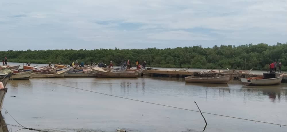 Uno de los puertos pesqueros más importantes de Venezuela se hunde ante indiferencia del chavismo