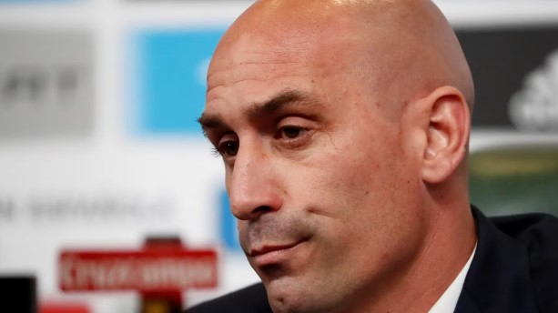 Luis Rubiales apelará la decisión de la Fifa de suspenderlo por tres años