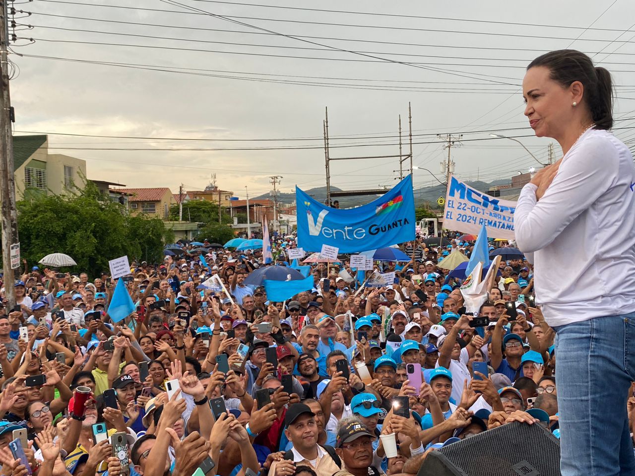 María Corina Machado desbordó las calles de Barcelona y reiteró que irá “hasta el final” (FOTOS)