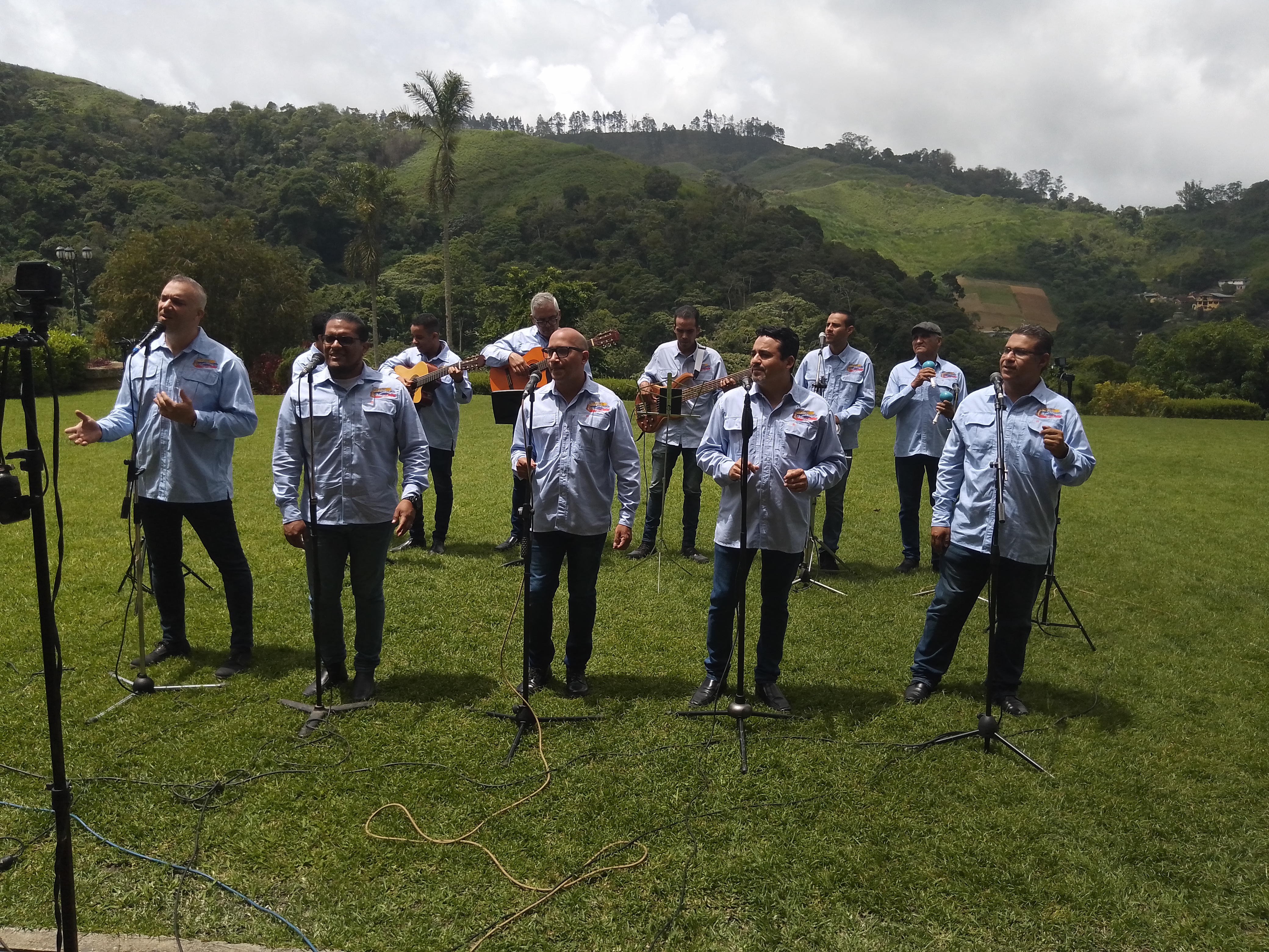 La Rondalla Venezolana deleitará a los románticos caraqueños el próximo #8Oct