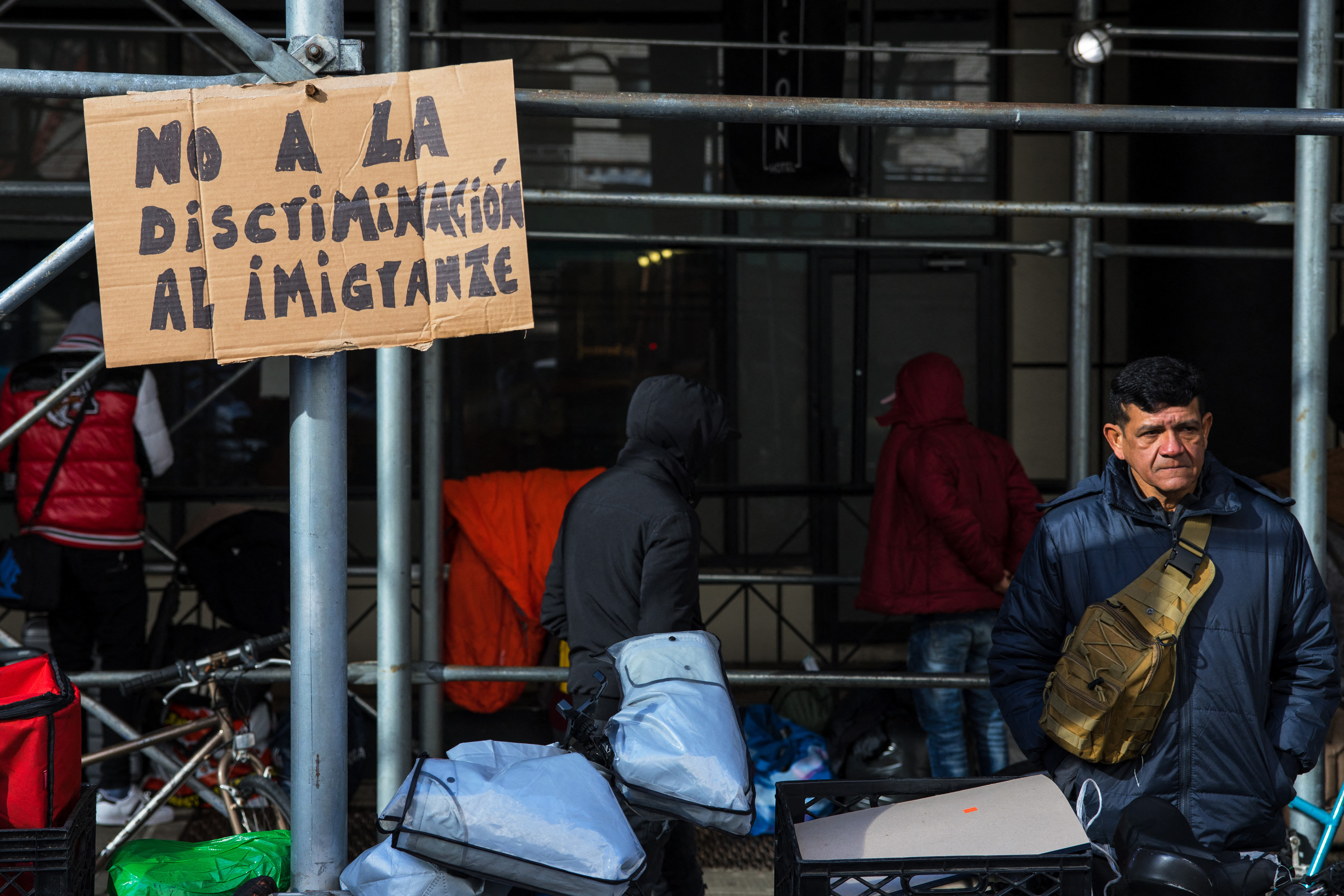 Crisis migratoria en Nueva York: cifra de indigentes alcanza los niveles de la Gran Depresión (Video)