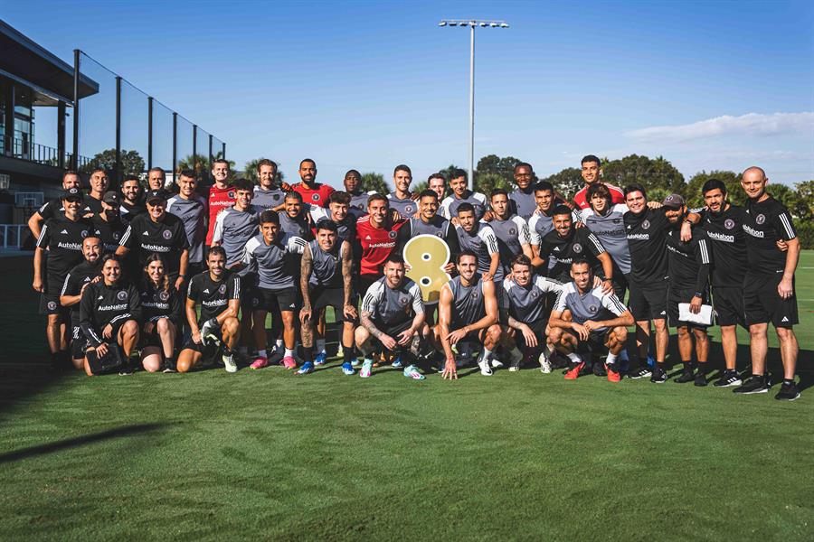 “Tata” Martino y la plantilla del Inter Miami celebraron a Messi en su regreso tras ganar el Balón de Oro