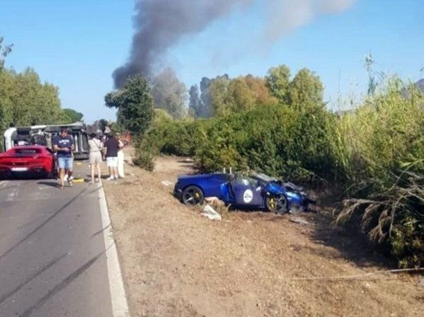 VIDEO: Pareja murió en un impactante accidente a bordo de su Ferrari