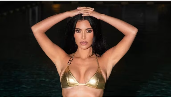 Kim Kardashian mostró por primera vez su único tatuaje: lo tiene en un lugar muy oscuro y oculto de su cuerpo (FOTO)