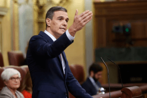 Gobierno español dice que mantiene “diálogo constructivo” con las autoridades argentinas