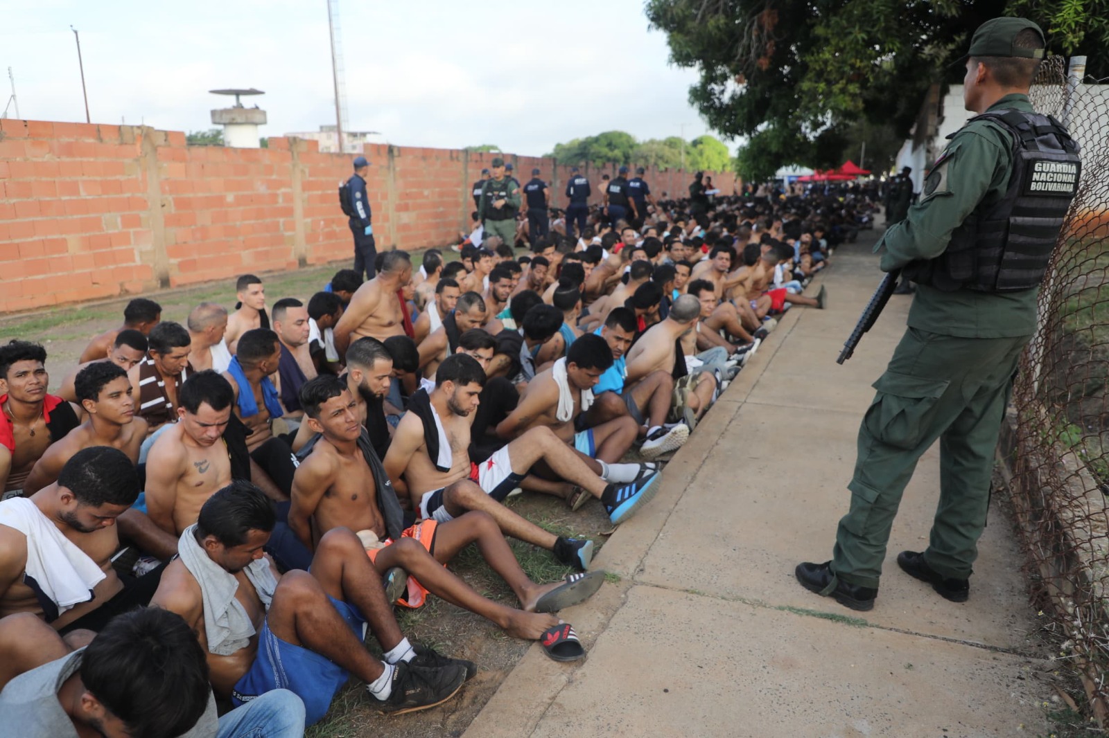 EN FOTOS: Así el régimen de Maduro tomó la cárcel de Vista Hermosa en Bolívar