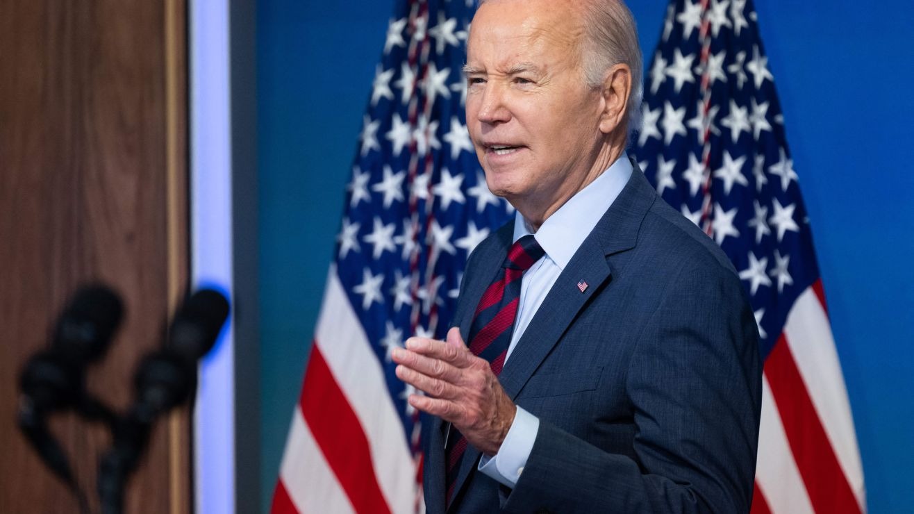 Biden presentó a sus cinco candidatos para jueces federales con el enfoque de romper barreras de diversidad