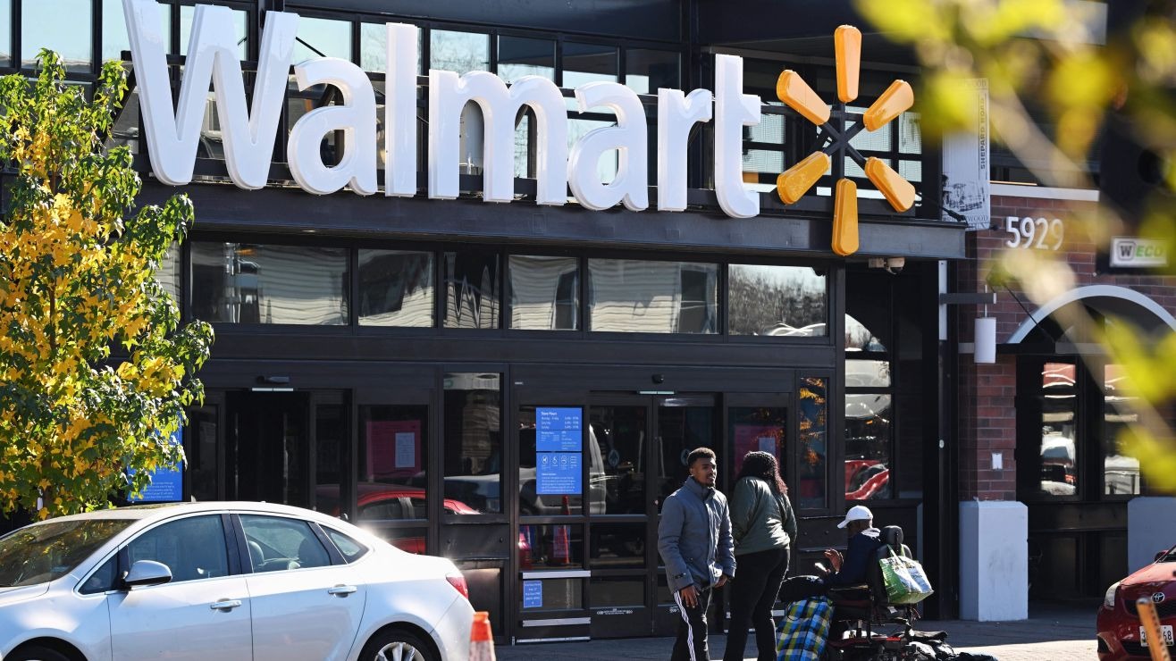 Tiroteo en un Walmart de Alaska acabó con la vida de dos personas