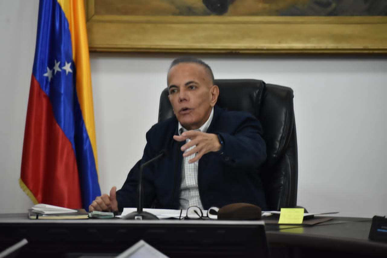 Manuel Rosales habría solicitado poner a disposición los cargos de todo su Gabinete Ejecutivo