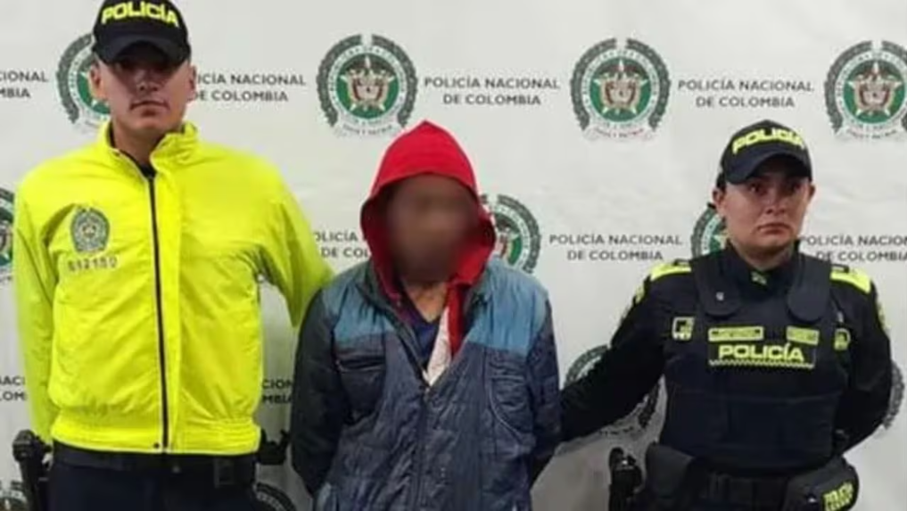 Desalmado confesó que incendió la casa donde vivía su esposa e hijastra en Colombia: ambas murieron