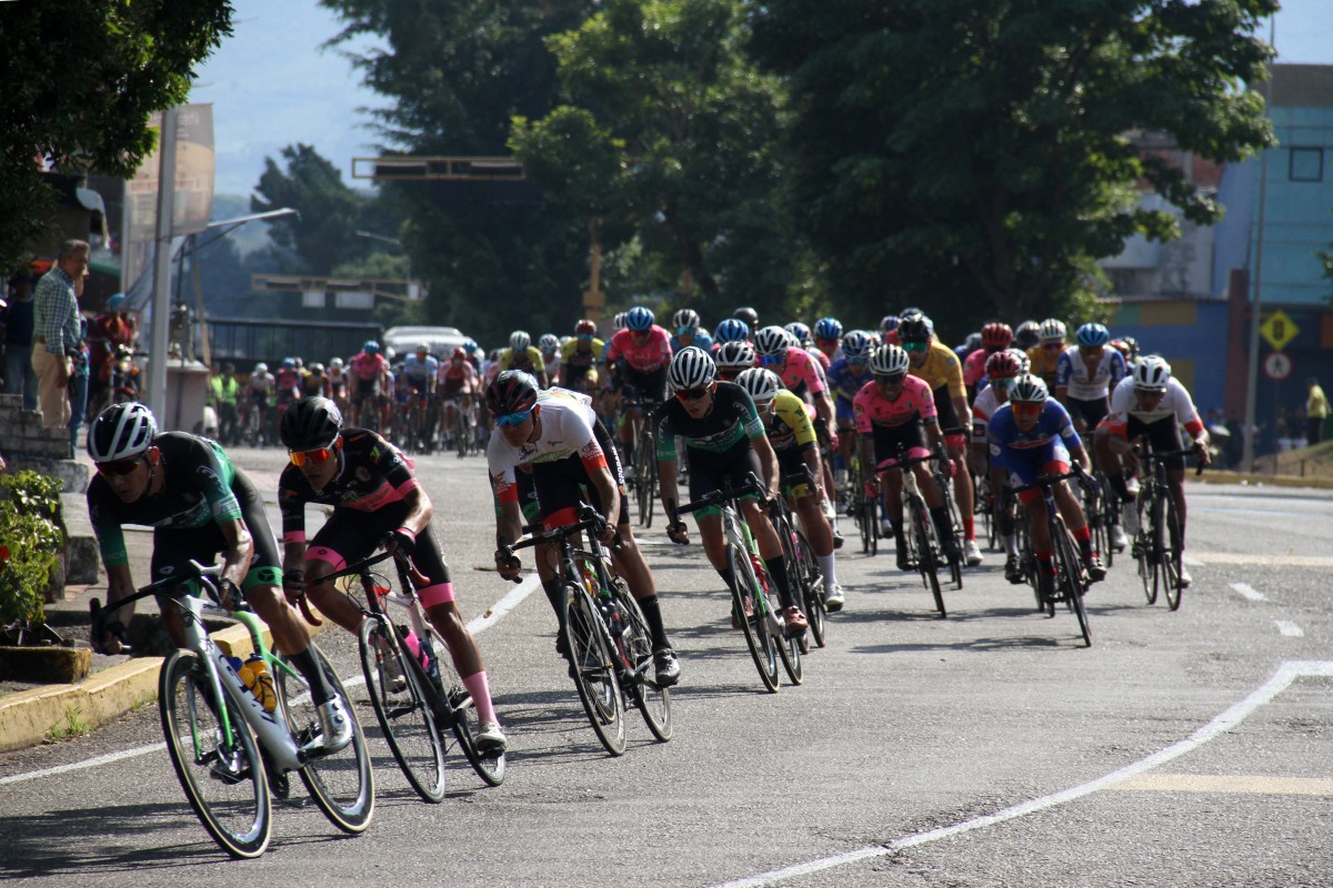 Venezolano Yurgen Ramírez conquistó la sexta etapa de la Vuelta al Táchira