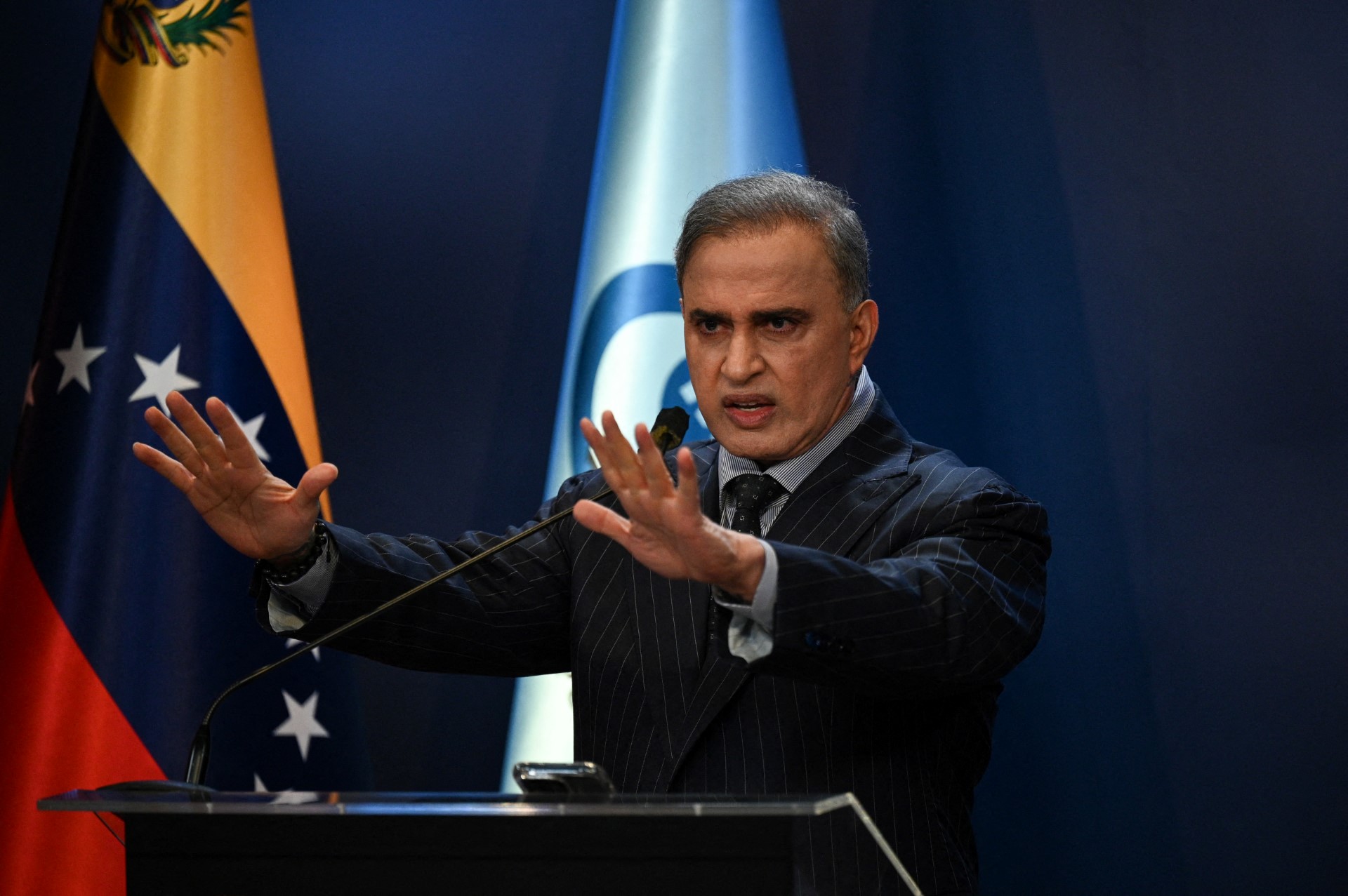 Siga EN VIVO las declaraciones de Tarek William Saab este #26Ene