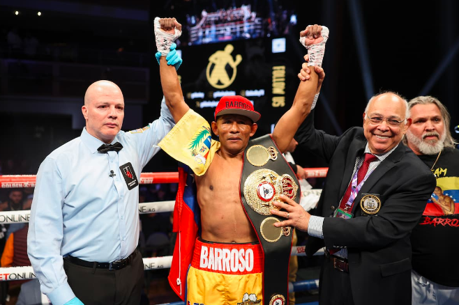 Venezolano Ismael Barroso da el batacazo y es nuevo campeón interino de boxeo tras impactante nocáut (VIDEO)