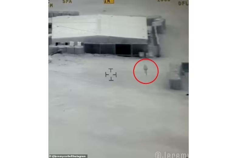 El sorprendente VIDEO que muestra un Ovni en forma de medusa sobrevolando base militar estadounidense