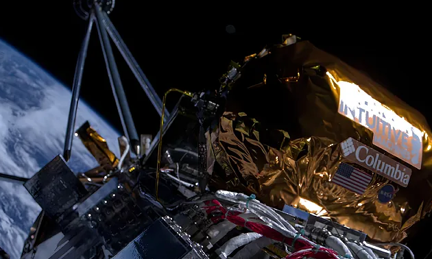 Una nave de EEUU vuelve a la Luna más de medio siglo después