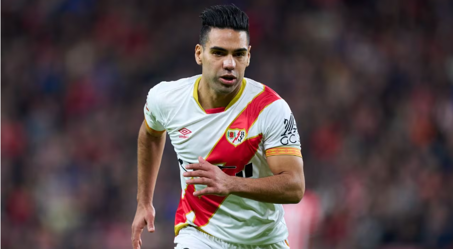 Radamel Falcao vivió conmovedor momento con hinchas venezolanos que le recordaron a su padre (VIDEO)