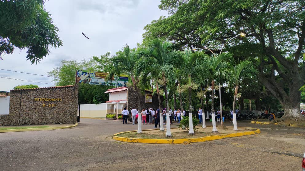 Detenidos de la Guardia Nacional en Apure carecen de agua para satisfacer sus necesidades