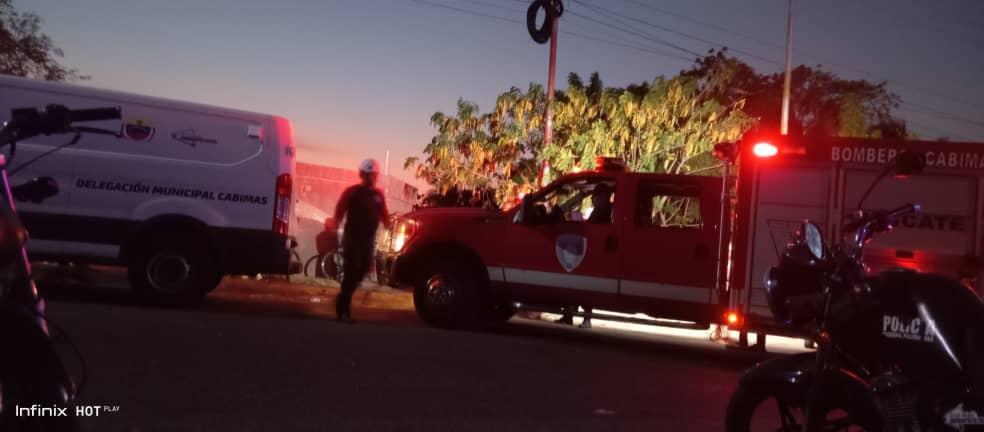 Desaparece joven mientras se bañaba con unos amigos en una playa no apta en Cabimas