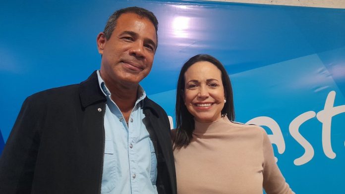 El Sebin detuvo a director del comando de campaña de María Corina Machado en Barinas