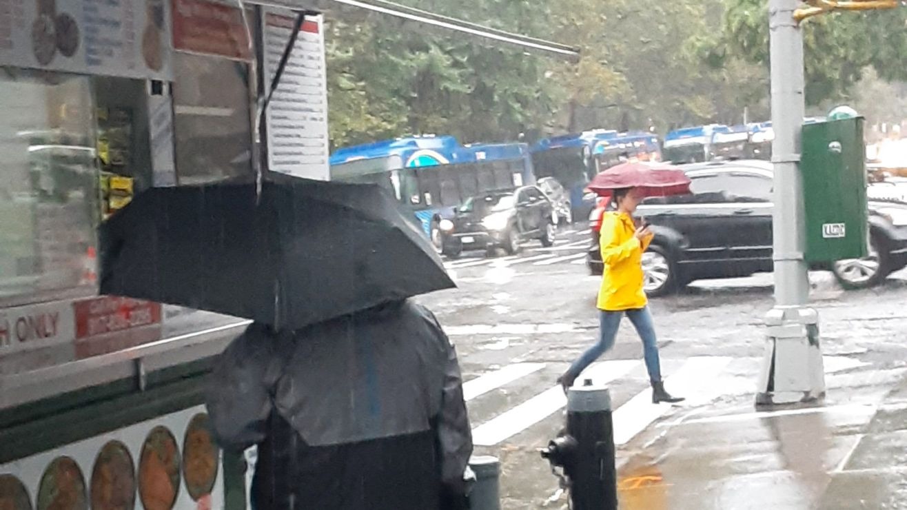 Alerta en Nueva York: prevén que fuertes lluvias podrían prolongarse por 72 horas