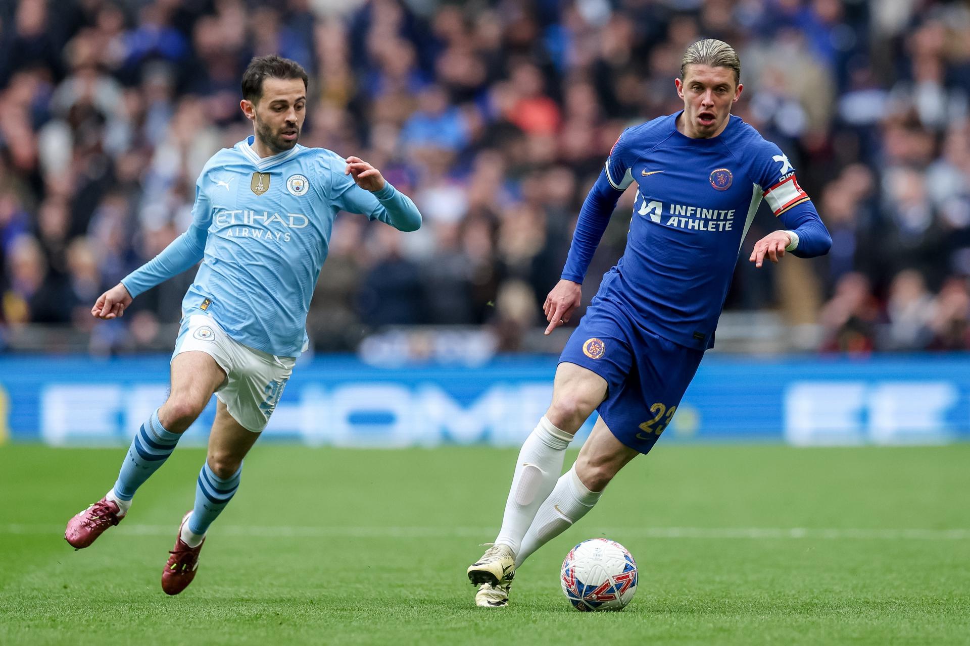 Bernardo Silva se redimió de su penal fallado en Champions para doblegar a Chelsea