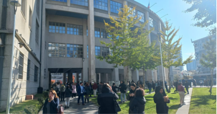 Alerta por avisos de bomba en varios tribunales de Chile en medio de operativo contra el Tren de Aragua