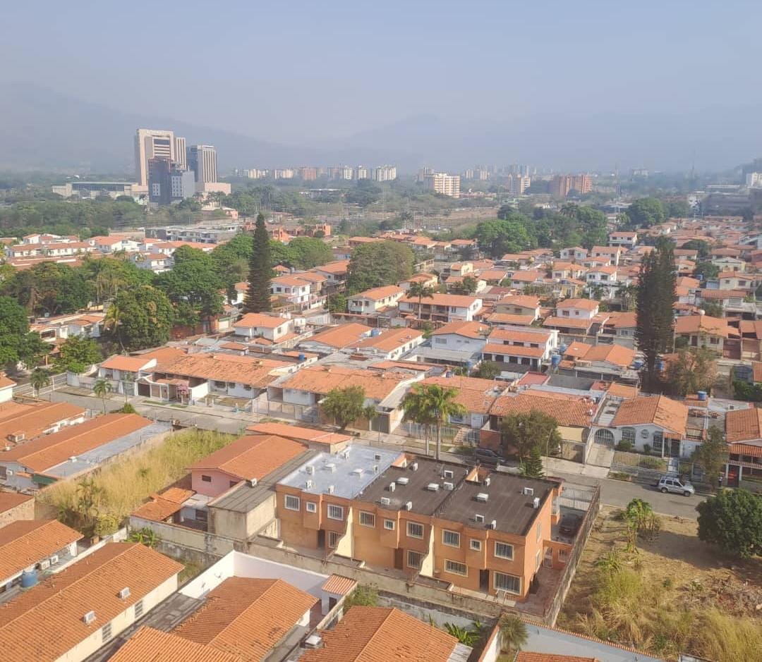 Carabobeños sufren ante reiterados cortes eléctricos