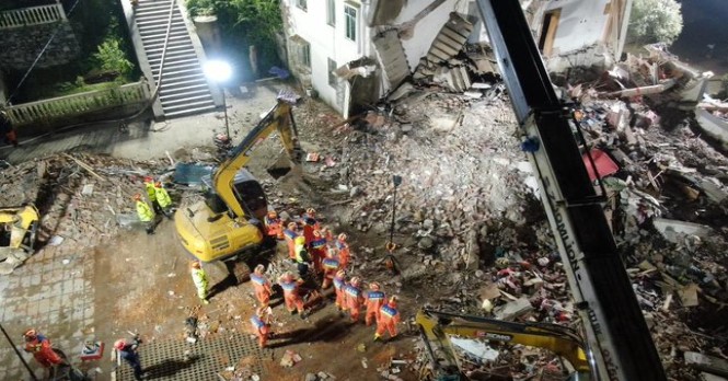 Cuatro muertos en el este de China tras derrumbe de un edificio residencial