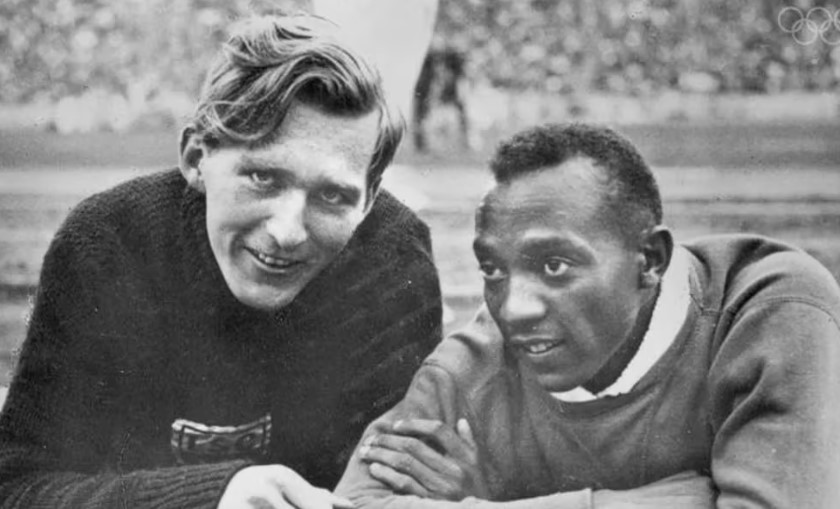 La amistad que enfureció a Hitler entre el “niño bonito” de la Alemania nazi y el atleta afroamericano que se convirtió en leyenda