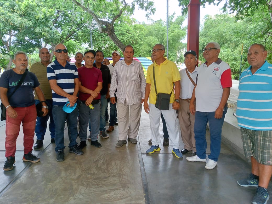 Jubilados de la Policía de Carabobo denuncian pérdida de beneficios: “Estamos desamparados”
