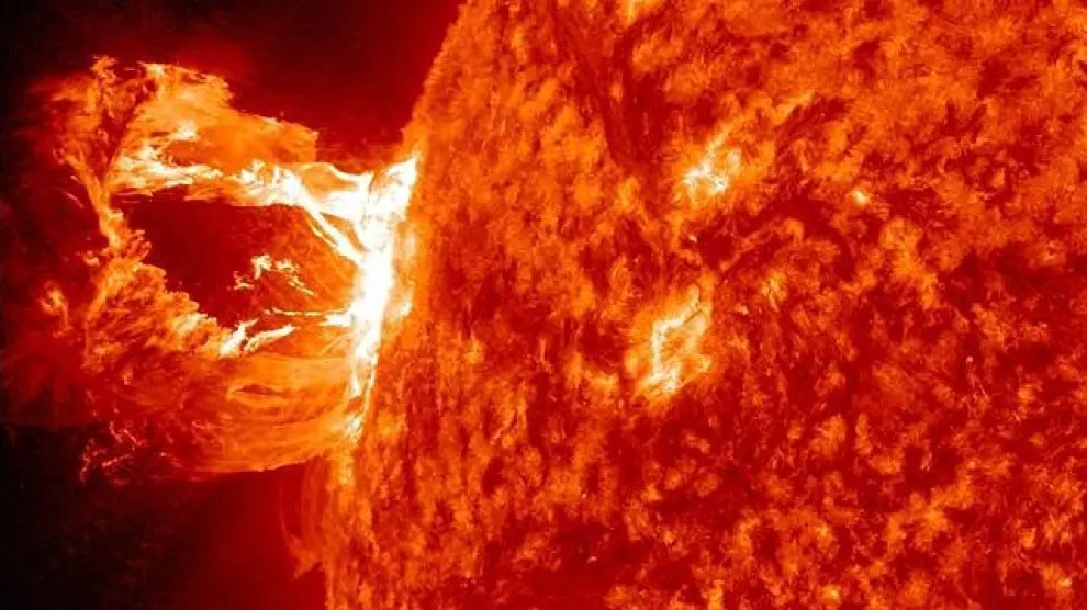 Nuevo descubrimiento sobre el campo magnético del Sol y su origen se convierte en la clave para predecir tormentas solares