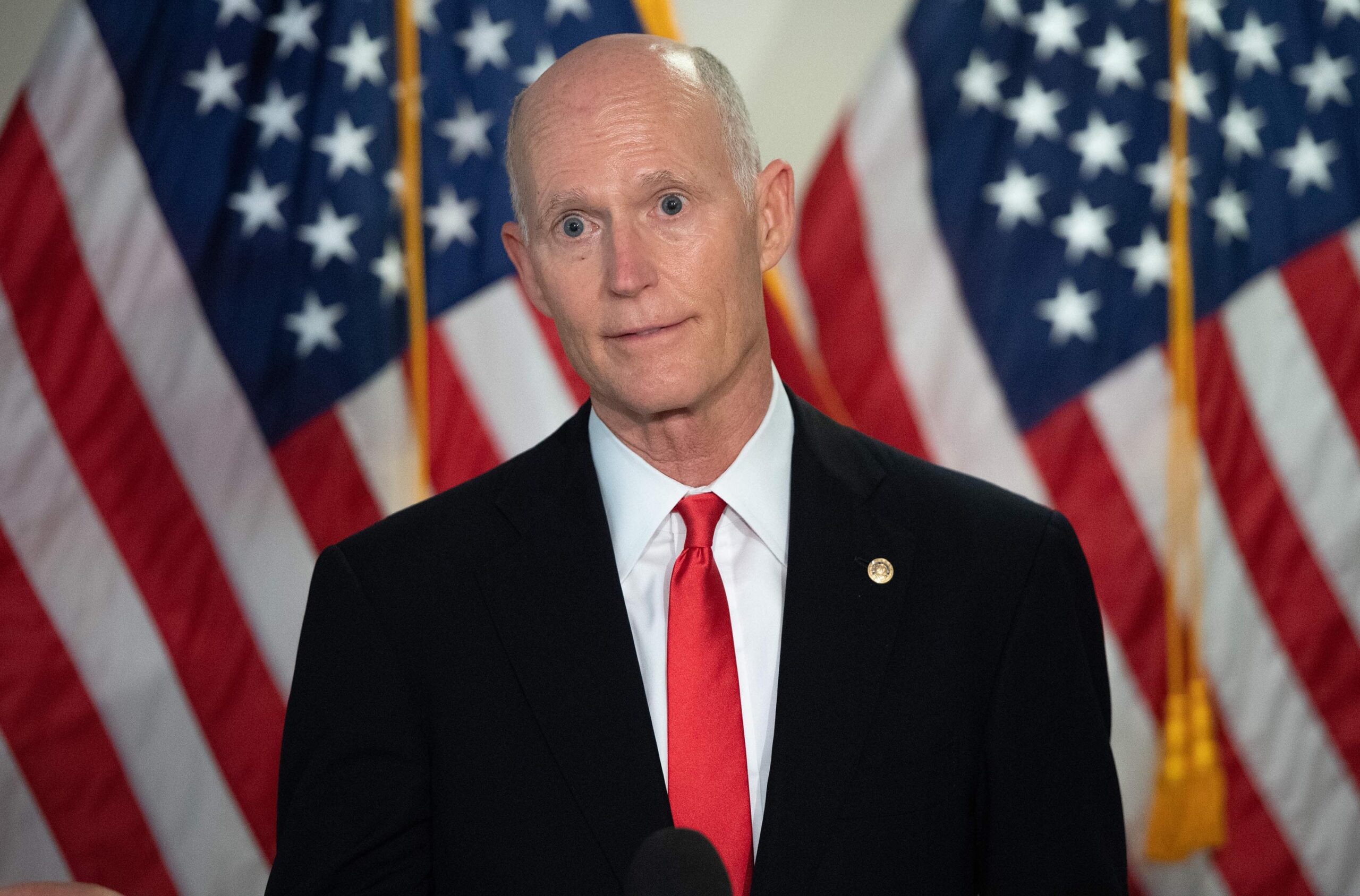 Rick Scott pide “actuar ahora” para evitar la llegada del socialismo a EEUU