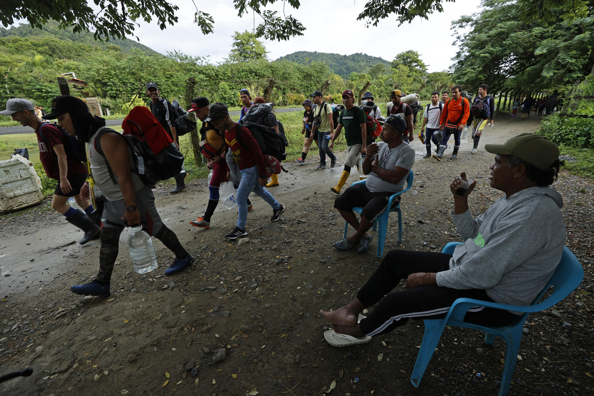 ¿Migrar o no? Venezolanos esperan los resultados de la elección presidencial del #28Jul para tomar la decisión
