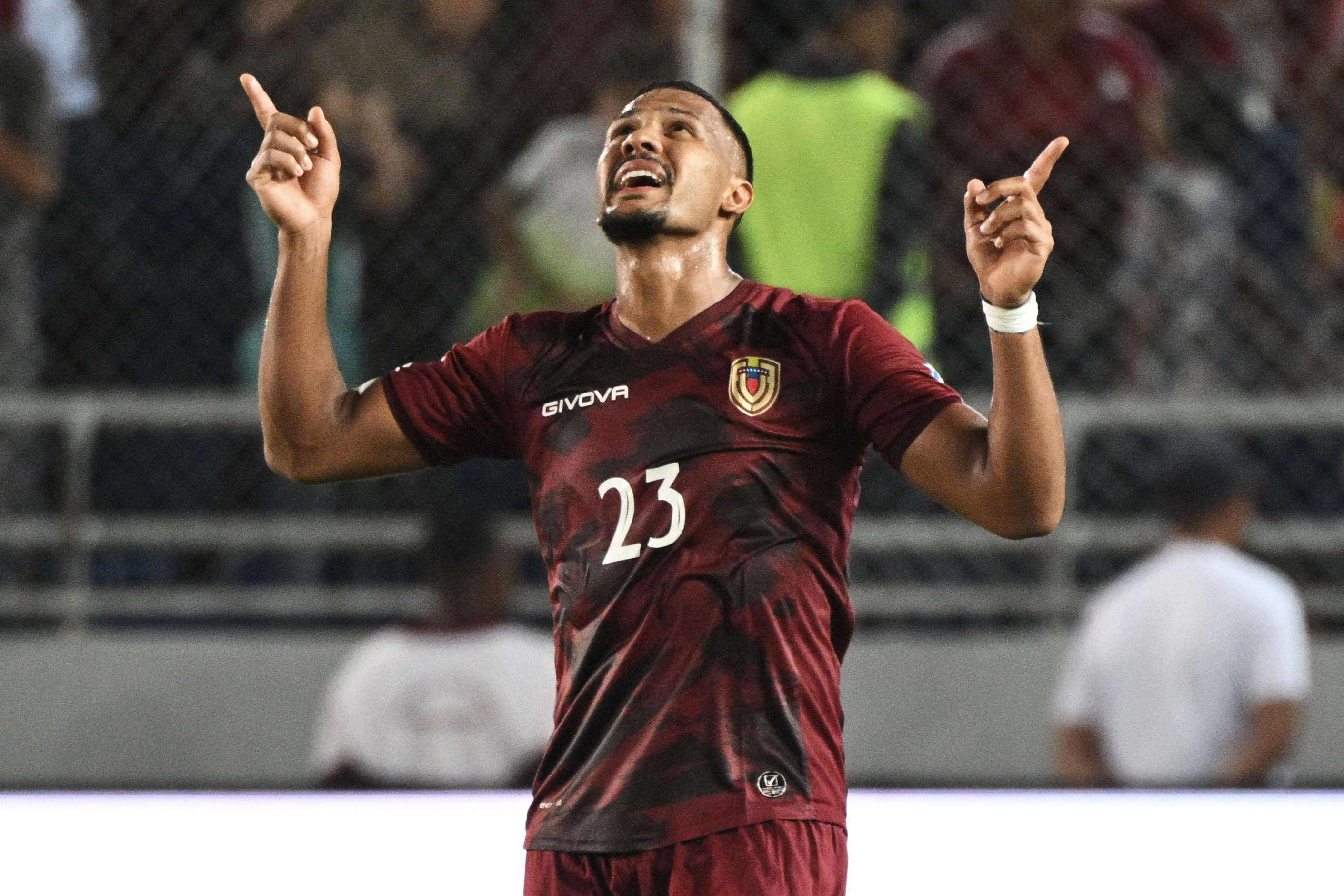 Salomón Rondón llega inspirado a la Copa América con Venezuela