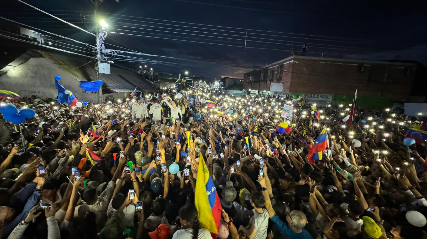 Las conmovedoras imágenes de María Corina en Upata, donde miles la recibieron con euforia al grito de “¡libertad!”