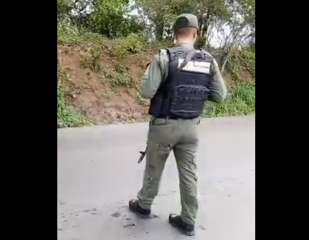 VIDEO: GNB restringió paso de motorizados a El Callao para que no participen en acto de María Corina Machado