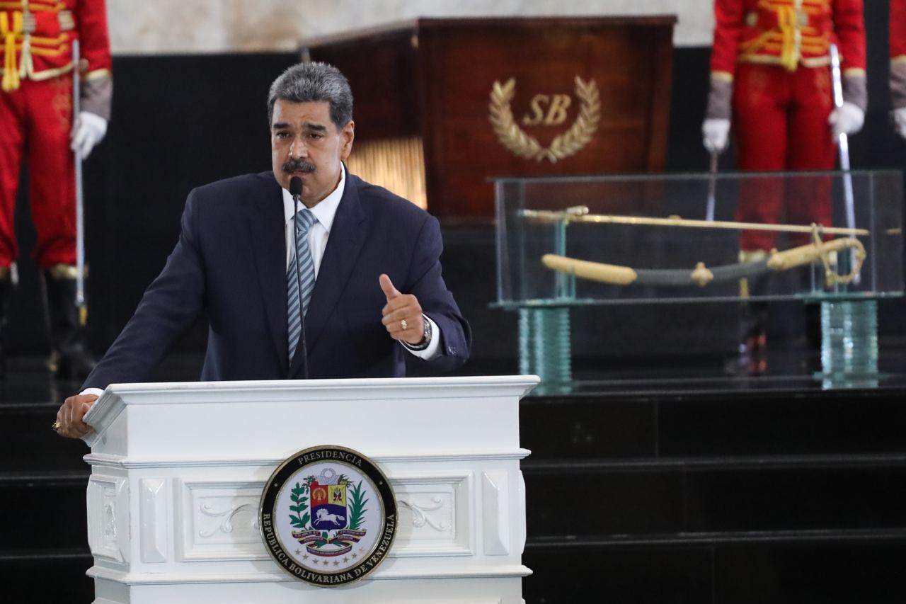 Maduro compara su gobierno con el de Pérez Jiménez (Video)
