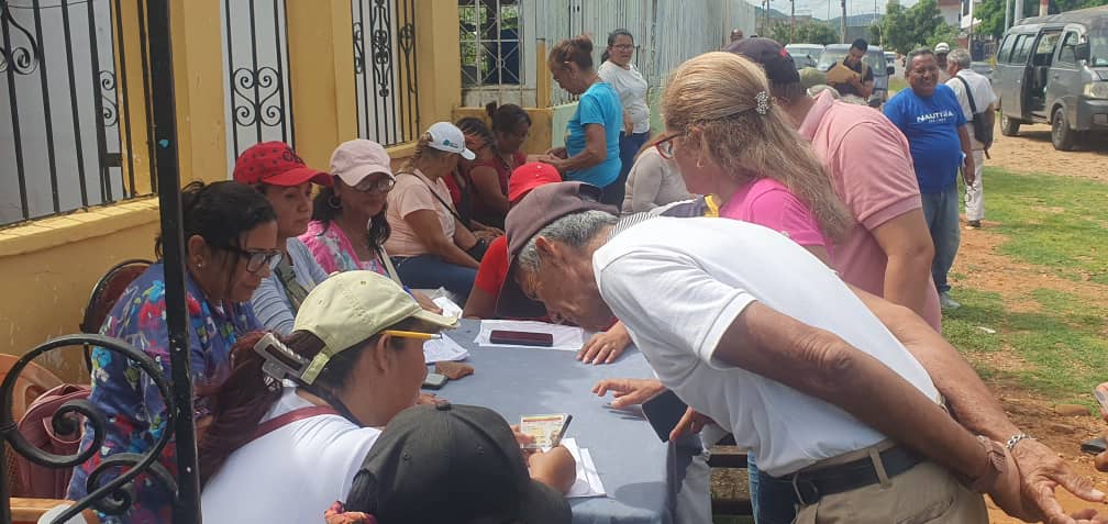 Centros electorales en el oeste de Anzoátegui no registran colas